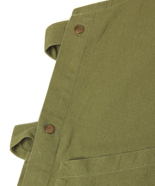 niko and...(ニコアンド)の「【CITY CREEK】ビブエプロン(エプロン・レディース・チャコール/カーキ・0)」の5枚目の写真