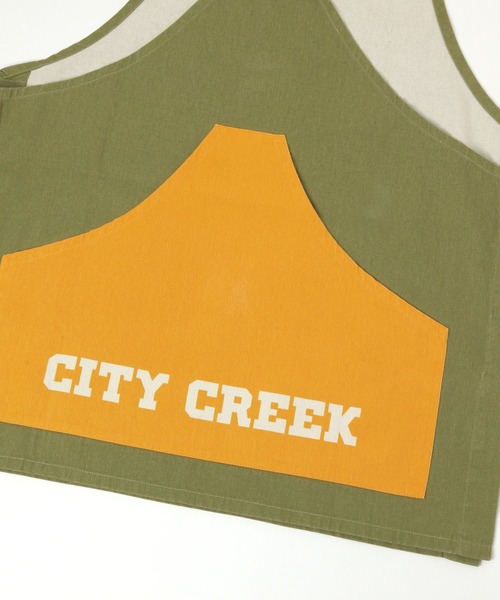niko and...(ニコアンド)の「【CITY CREEK】ビブエプロン(エプロン・レディース・チャコール/カーキ・0)」の3枚目の写真