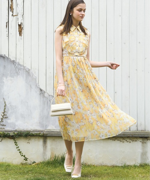 フレンチスリーブエアリープリーツプリントワンピース French Sleeve Airy Pleated Printed one-piece フレンチ
