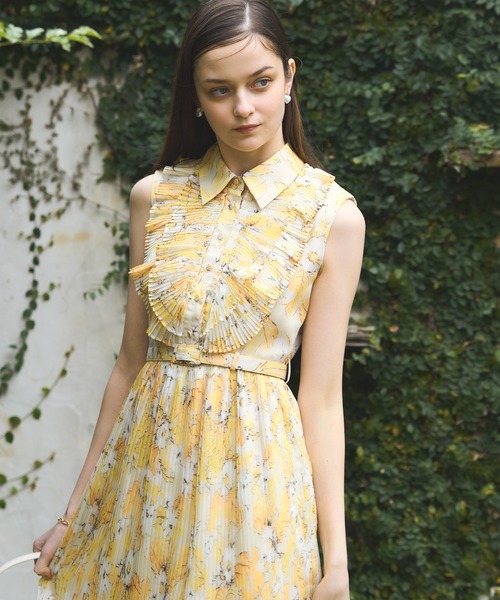 フレンチスリーブエアリープリーツプリントワンピース French Sleeve Airy Pleated Printed one-piece フレンチ