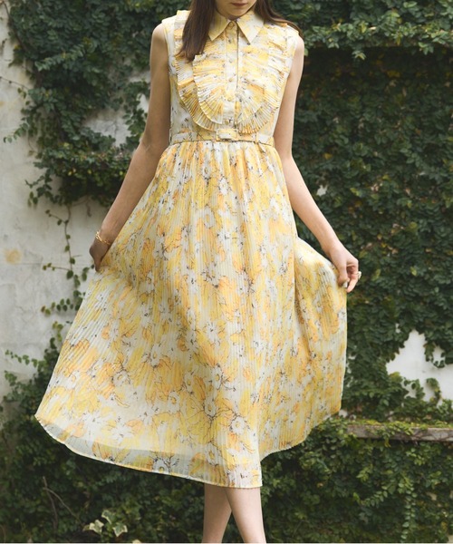 ERADIE（エラディエ）の「French Sleeve Airy Pleated Printed one-piece フレンチスリーブエアリープリーツプリントワンピース（ワンピース・レディース・イエロー系・FREE）」の13枚目の写真