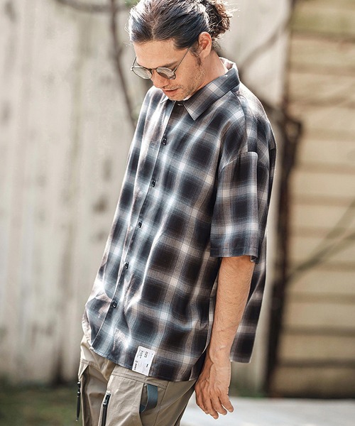 CAMBIO(カンビオ)の「mhs2366- Cotton Ombre Check Shirts オンブレチェックシャツ(シャツ/ブラウス・メンズ・ホワイト×ブラック/ブラック×ホワイト・M/L)」の18枚目の写真