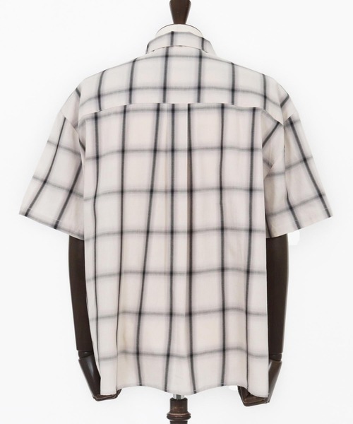 CAMBIO(カンビオ)の「mhs2366- Cotton Ombre Check Shirts オンブレチェックシャツ(シャツ/ブラウス・メンズ・ホワイト×ブラック/ブラック×ホワイト・M/L)」の10枚目の写真