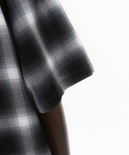 CAMBIO(カンビオ)の「mhs2366- Cotton Ombre Check Shirts オンブレチェックシャツ(シャツ/ブラウス・メンズ・ホワイト×ブラック/ブラック×ホワイト・M/L)」の15枚目の写真