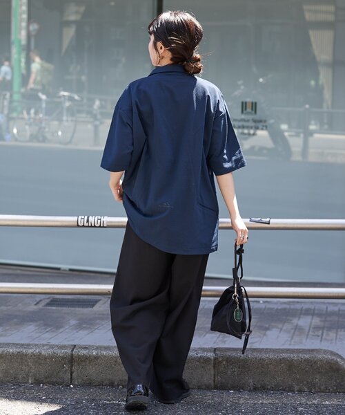 Franklin Climbing(フランクリンクライミング)の「【Franklin Climbing】ユニセックス 3D コーチシャツ(シャツ/ブラウス・メンズ・ネイビー/グレー/ブラック・MEDIUM/X-LARGE/LARGE)」の15枚目の写真