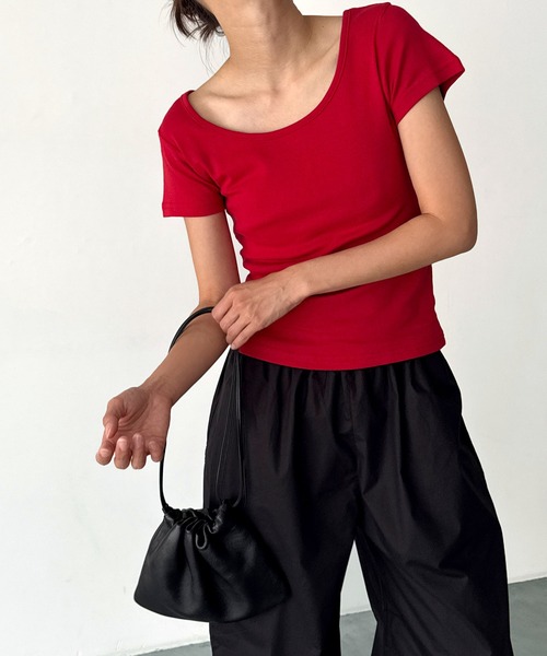 CANAL JEAN(キャナルジーン)の「El mar コットンラウンドネックTシャツ(Tシャツ/カットソー・レディース・ネイビー/ホワイト/ブラック/レッド・ONE SIZE)」の4枚目の写真