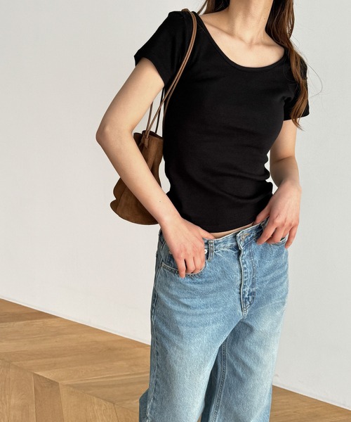 CANAL JEAN(キャナルジーン)の「El mar コットンラウンドネックTシャツ(Tシャツ/カットソー・レディース・ネイビー/ホワイト/ブラック/レッド・ONE SIZE)」の2枚目の写真