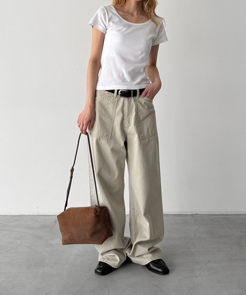 CANAL JEAN(キャナルジーン)の「El mar コットンラウンドネックTシャツ(Tシャツ/カットソー・レディース・ネイビー/ホワイト/ブラック/レッド/グレー/アッシュ/ブラウン/チャコールグレー・ONE SIZE)」の11枚目の写真