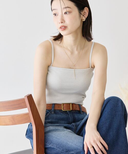 AMERICAN HOLIC（アメリカンホリック）の「カップ付きラメリブキャミソール（キャミソール・レディース・ライトベージュ/チャコールグレー/ブルー/オフホワイト/ライトグレー・M/L）」の12枚目の写真