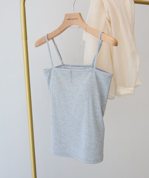 AMERICAN HOLIC（アメリカンホリック）の「カップ付きラメリブキャミソール（キャミソール・レディース・ライトベージュ/チャコールグレー/ブルー/オフホワイト/ライトグレー・M/L）」の19枚目の写真