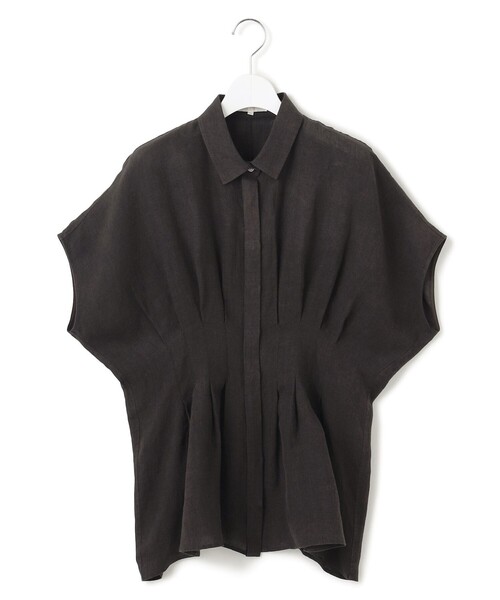 23区 L（ニジュウサンクオオキイサイズ）の「【洗える】LIBECOリネン タック デザイン シャツ（シャツ/ブラウス・レディース・ダークブラウン系/スカイブルー系/ホワイト系・48/46/44）」の10枚目の写真