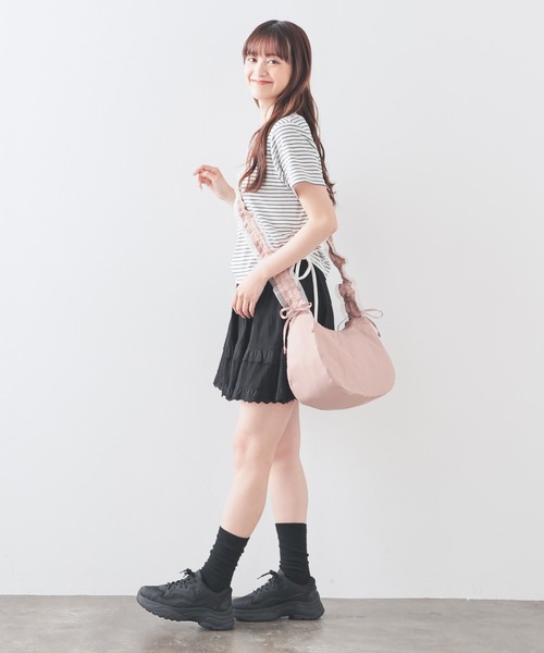 Honeys（ハニーズ）の「シアーギャザーショルダー（ショルダーバッグ・レディース・ピンク/ライトグレー/アイボリー/ブラック/サックスブルー系・FREE）」の10枚目の写真