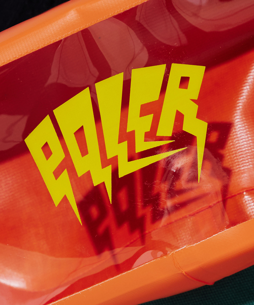 POLeR(ポーラー)の「【POLeR/ポーラー】PVC CLEAR POUCH M/クリア防水ポーチ(クラッチバッグ・メンズ・オレンジ/ブラック・フリー)」の6枚目の写真