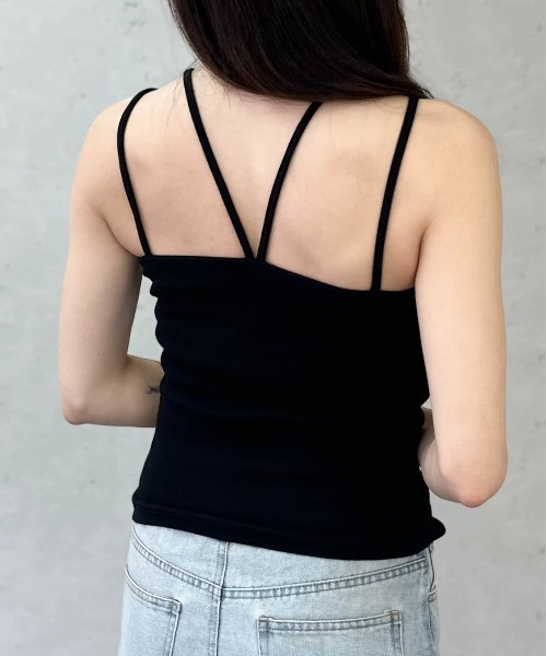 Per sist ence(パーシエンス)の「テレコレイヤード風キャミソール/カップ付き(キャミソール・レディース・イエロー/ブラック/ブラウン/オフホワイト・ONE SIZE)」の1枚目の写真
