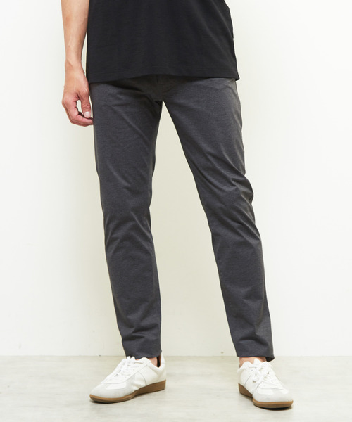 MEN'S MELROSE（メンズメルローズ）の「ドットジャージープリントツイル スリムテーパード5ポケットパンツ（その他パンツ・メンズ・ネイビー/チャコールグレー・3/4/5/2）」の2枚目の写真