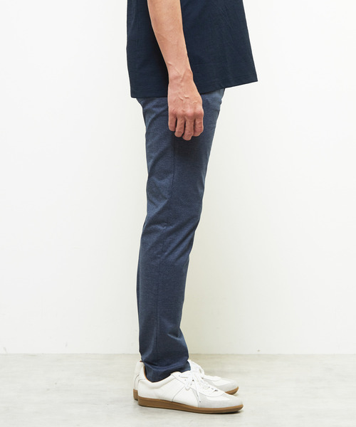 MEN'S MELROSE（メンズメルローズ）の「ドットジャージープリントツイル スリムテーパード5ポケットパンツ（その他パンツ・メンズ・ネイビー/チャコールグレー・3/4/5/2）」の6枚目の写真