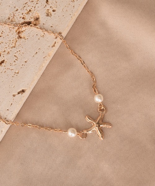 TONE SELECT GOODS（トーンセレクトグッズ）の「【float】ヒトデ×ミニパールビーズ デザイン シンプル アンクレット（アンクレット・レディース・ゴールド/シルバー・FREE）」の6枚目の写真