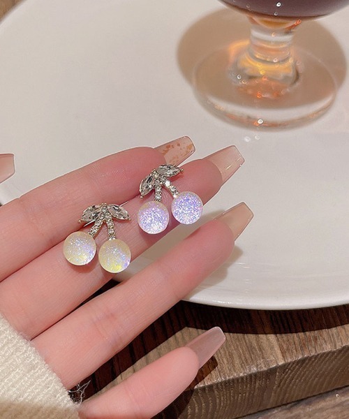 セール】ピアス さくらんぼ 可愛いピアス（ピアス（両耳用