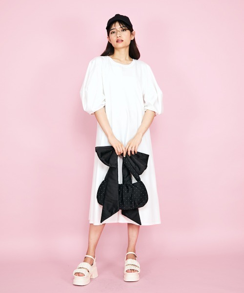 QUEENS COURT（クイーンズコート）の「ボリュームスリーブカットワンピース≪手洗い可能≫（ワンピース・レディース・ブラック/オフホワイト/パープル・M）」の14枚目の写真