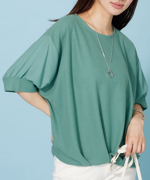 BELLUNA PLUS(ベルーナ)の「ネックレス付!異素材裾タックプルオーバー(Tシャツ/カットソー・レディース・ブラック/エメラルド/チャコール/カーキ・XL/2XL/M/L)」の20枚目の写真