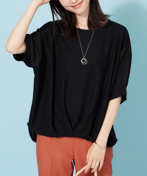 BELLUNA PLUS(ベルーナ)の「ネックレス付!異素材裾タックプルオーバー(Tシャツ/カットソー・レディース・ブラック/エメラルド/チャコール/カーキ・XL/2XL/M/L)」の7枚目の写真