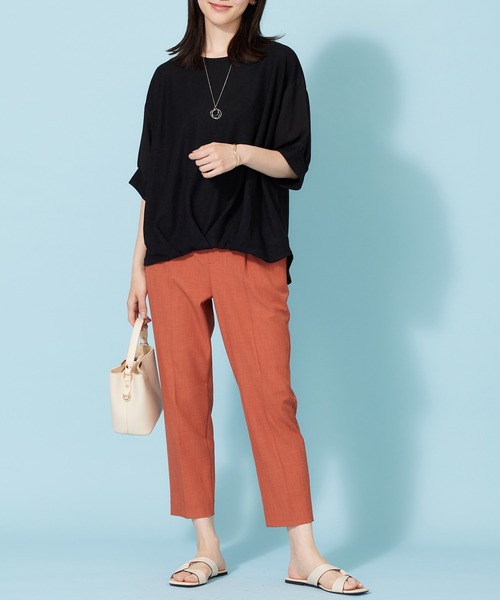 BELLUNA PLUS(ベルーナ)の「ネックレス付!異素材裾タックプルオーバー(Tシャツ/カットソー・レディース・ブラック/エメラルド/チャコール/カーキ・XL/2XL/M/L)」の12枚目の写真