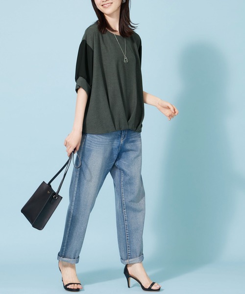 BELLUNA PLUS(ベルーナ)の「ネックレス付!異素材裾タックプルオーバー(Tシャツ/カットソー・レディース・ブラック/エメラルド/チャコール/カーキ・XL/2XL/M/L)」の16枚目の写真
