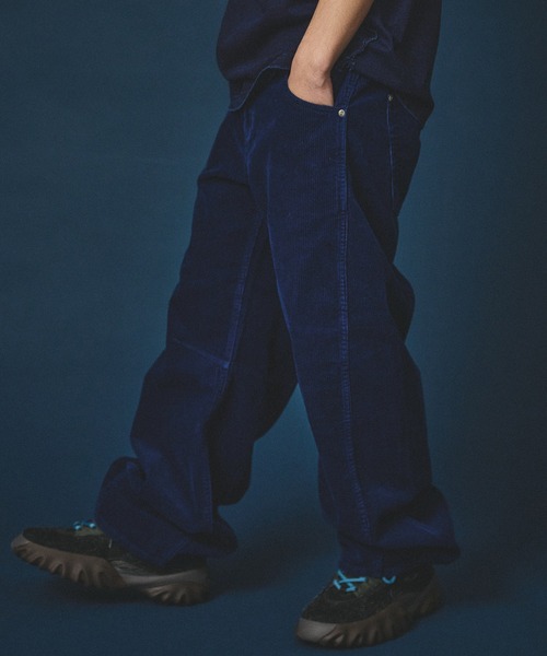 Hub&Spoke(ハブアンドスポーク)の「HUB&SPOKE コーデュロイ パンツ(その他パンツ・メンズ・インディゴブルー/ライトインディゴブルー/ダークインディゴブルー・MEDIUM/LARGE/X-LARGE)」の2枚目の写真