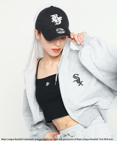 BACK TO THE FIELD(バック トゥー ザ フィールド)の「【MLB】刺しゅうロゴショートZIPパーカー(パーカー・レディース・ブラック/ホワイト/ブルー/グレー/ピンク・FREE)」の7枚目の写真