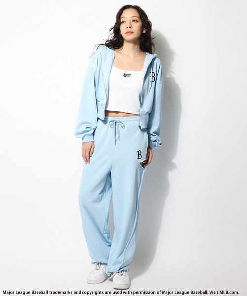 BACK TO THE FIELD(バック トゥー ザ フィールド)の「【MLB】刺しゅうロゴショートZIPパーカー(パーカー・レディース・ブラック/ホワイト/ブルー/グレー/ピンク・FREE)」の12枚目の写真