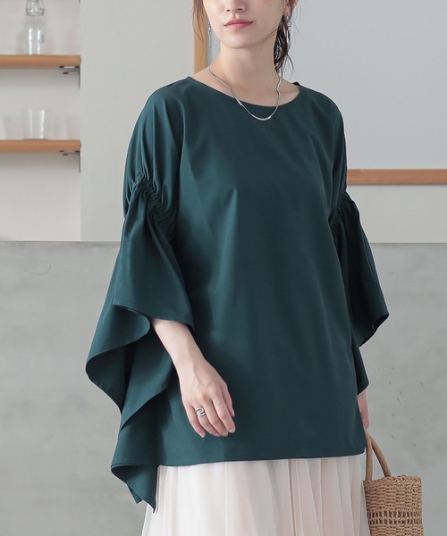 n'OrLABEL(ノアールレーベル)の「袖ギャザーポンチョブラウス(シャツ/ブラウス・レディース・ブルー/グリーン/ブラック・FREE)」の15枚目の写真