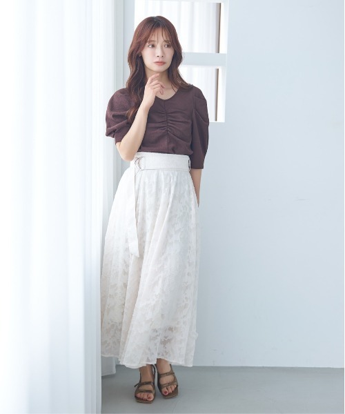 mysty woman(ミスティウーマン)の「フロントギャザーカットSS 581409(Tシャツ/カットソー・レディース・ブラウン/ブラック/アイボリー・FREE)」の5枚目の写真