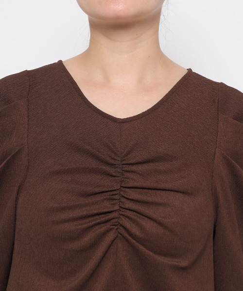 mysty woman(ミスティウーマン)の「フロントギャザーカットSS 581409(Tシャツ/カットソー・レディース・ブラウン/ブラック/アイボリー・FREE)」の13枚目の写真