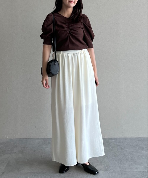 mysty woman(ミスティウーマン)の「フロントギャザーカットSS 581409(Tシャツ/カットソー・レディース・ブラウン/ブラック/アイボリー・FREE)」の19枚目の写真