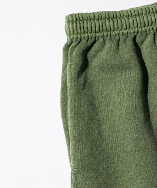 2AM(ツーエイエム)の「JERZEES / ジャージーズ UNISEX PIGMENT DYE SWEAT SHORTS ピグメントダイ(その他パンツ・メンズ・ブラック/グリーン/レッド/グレー・MEDIUM/LARGE)」の21枚目の写真