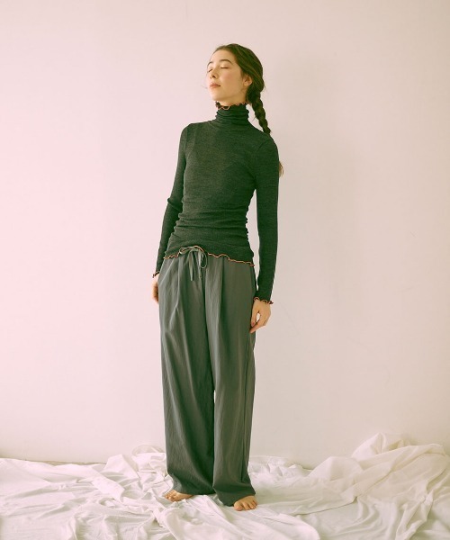me.(ミードット)の「【 me. / ミードット 】merino washable wool タートルネック me-23309 HPI(ニット/セーター・レディース・イエロー/ベージュ/ライトブルー/グレイッシュベージュ/アイボリー/オフホワイト/チャコール・FREE)」の20枚目の写真
