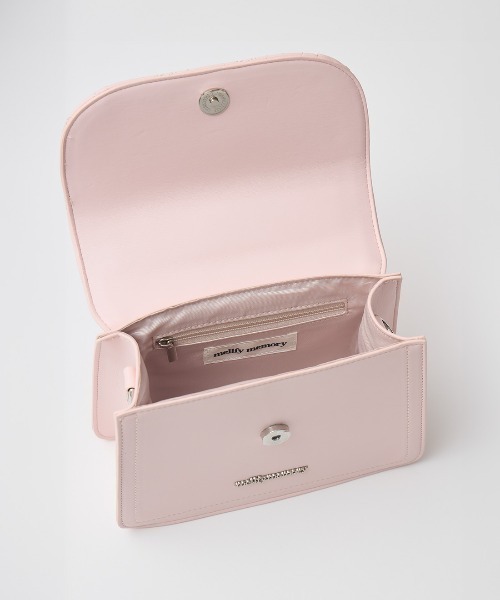 mellfy memory(メルフィーメモリー)の「Ribbon quilting eternity bag(ショルダーバッグ・レディース・ベビーピンク/ピンク/ホワイト・FREE)」の12枚目の写真