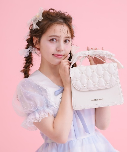 mellfy memory(メルフィーメモリー)の「Ribbon quilting eternity bag(ショルダーバッグ・レディース・ベビーピンク/ピンク/ホワイト・FREE)」の16枚目の写真