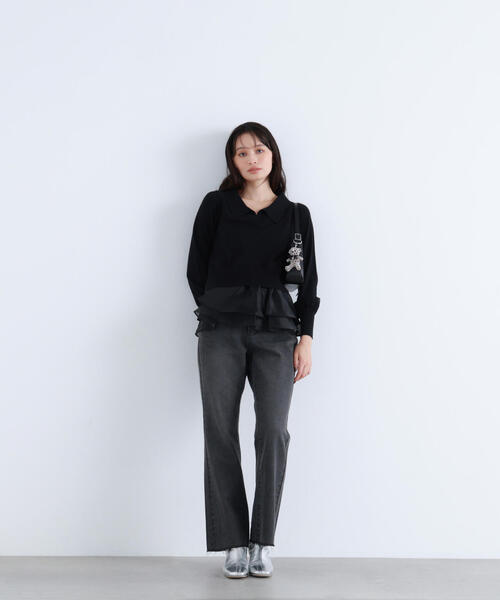 NATURAL BEAUTY BASIC（ナチュラルビューティーベーシック）の「◇ハイライズフレアデニムパンツ（デニムパンツ・レディース・ブラック/ブルー・X-SMALL/SMALL/MEDIUM）」の14枚目の写真