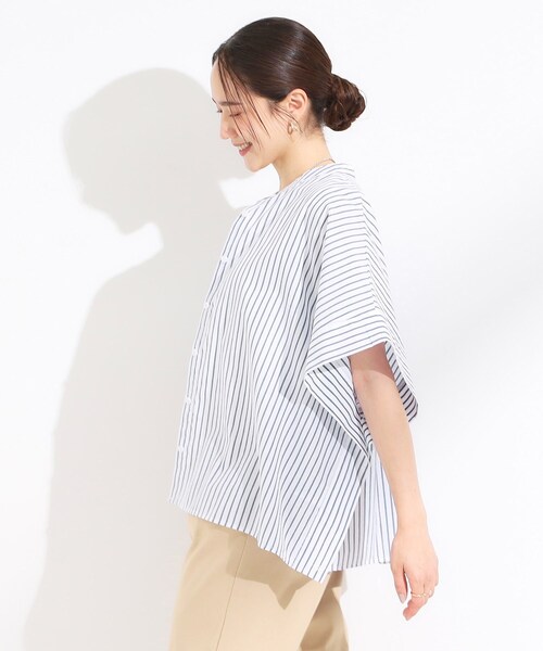 DRESKIP（ドレスキップ）の「きれいめカジュアルに ラメストライプ ポンチョ風シャツ（シャツ/ブラウス・レディース・ネイビー系2/ピンク系3/ベージュ系2・00）」の13枚目の写真