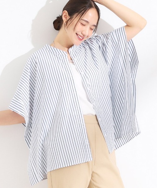 DRESKIP（ドレスキップ）の「きれいめカジュアルに ラメストライプ ポンチョ風シャツ（シャツ/ブラウス・レディース・ネイビー系2/ピンク系3/ベージュ系2・00）」の2枚目の写真