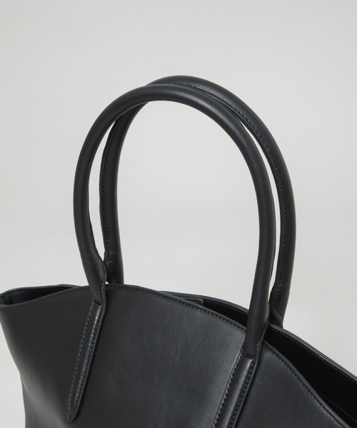 NANO universe（ナノユニバース）の「ラウンドシンプルトートバッグ（トートバッグ・レディース・ブラック/ライトグレー/ブラウン・FREE）」の4枚目の写真