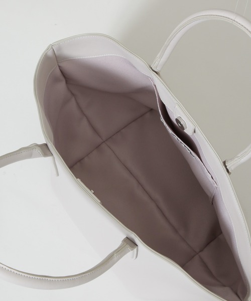 NANO universe（ナノユニバース）の「ラウンドシンプルトートバッグ（トートバッグ・レディース・ブラック/ライトグレー/ブラウン・FREE）」の9枚目の写真