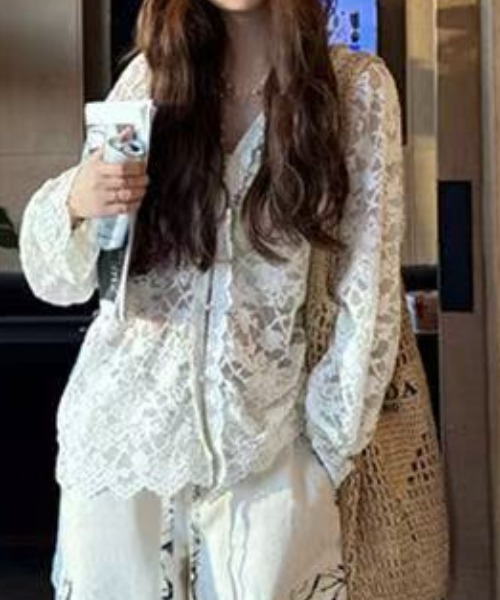 AsRiRe(アスリレイ)の「ジャカード織り × 透かしディテールシャツ(シャツ/ブラウス・レディース・アイボリー・M)」の7枚目の写真