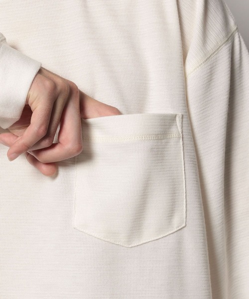 BAYFLOW（ベイフロー）の「ドローコードTシャツ【吸水速乾】（Tシャツ/カットソー・メンズ・ブラック/オフホワイト/ブルー・MEDIUM/LARGE）」の4枚目の写真