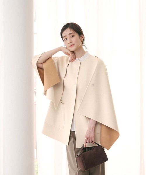 美品✨ユナイテッドアローズ　バイカラーリバーケープ　ポンチョ　キャメル　ベージュ 美品✨ユナイテッドアローズ バイカラーリバーケープ ポンチョ
