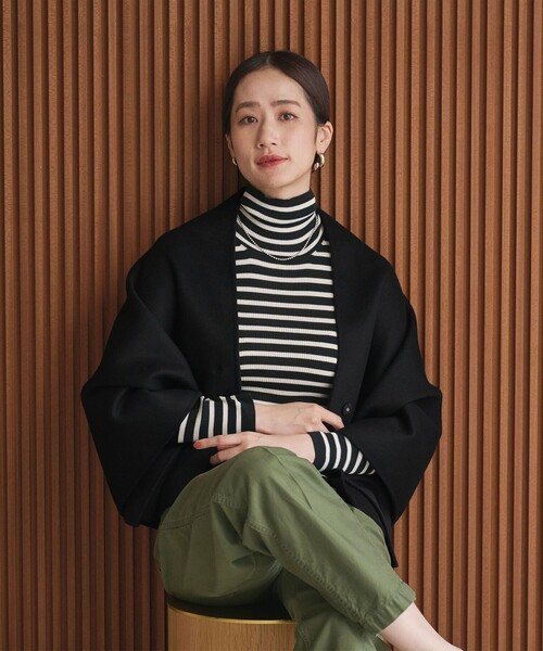 UNITED ARROWS（ユナイテッドアローズ）の「バイカラー リバー ストール（その他アウター・レディース・オフホワイト/ネイビー・FREE）」の14枚目の写真