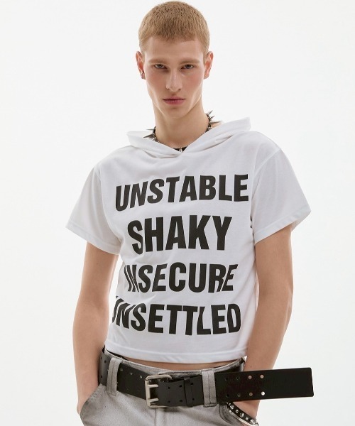 ESC STUDIO(イーエスシースタジオ)の「【ESC STUDIO】quadruple shaky hoodie / 【イーエスシースタジオ】クアドルプルシャイキーロゴフード付き半袖Tシャツ(Tシャツ/カットソー・メンズ・ホワイト/ブラック/ホワイト×ブラック・ONE SIZE)」の1枚目の写真