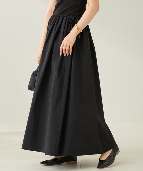 plage(プラージュ)の「taffeta maxi スカート(スカート・レディース・アイボリー/ブラック・38/36)」の2枚目の写真