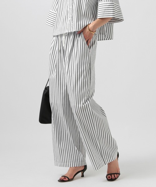 BAYFLOW（ベイフロー）の「ストライプリラックスパンツ（その他パンツ・レディース・チャコール/ホワイト・FREE）」の2枚目の写真